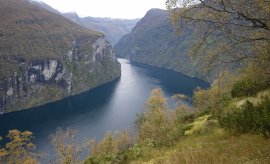 Geirangerfjord_flach.jpg